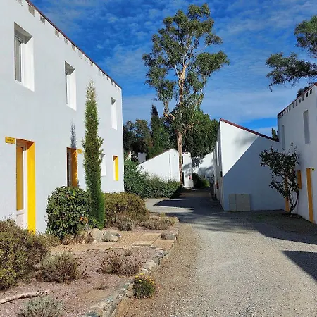 Rezort Fkk-feriendorf Village Naturiste Club Corsicana Linguizzetta