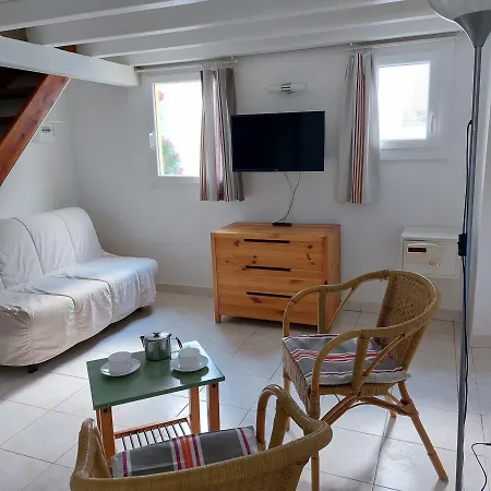 Fkk-feriendorf Village Naturiste Club Corsicana Rezort