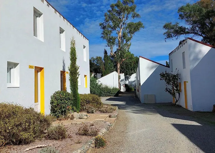 Station touristique Fkk-feriendorf Village Naturiste Club Corsicana Linguizzetta