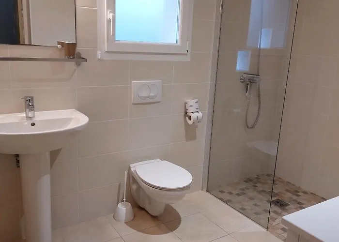 Fkk-feriendorf Village Naturiste Club Corsicana